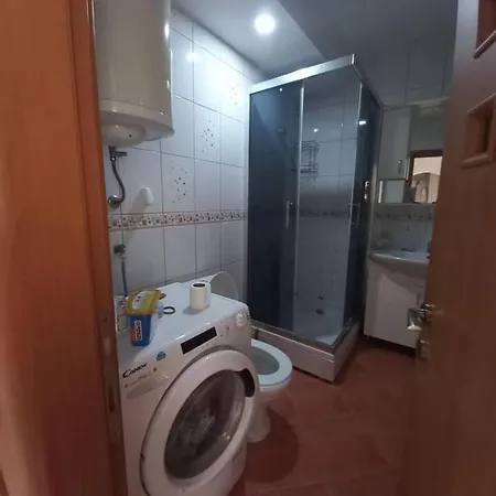 Stunning Color 1-bed In Apartment Skopje
